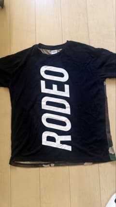 RODEO CROWNS カモフラ Tシャツのサムネイル
