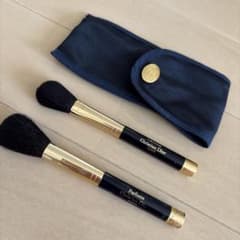 Christian Dior メイクブラシ 2本セット 専用ケース付きのサムネイル