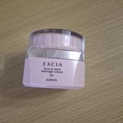 EXCIA フェイス＆ネックマッサージクリーム - メルカリ