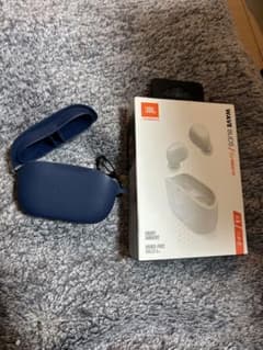 JBL WAVEBUDS ホワイト イヤホン カバー付きのサムネイル