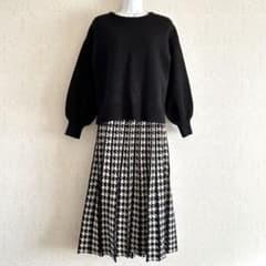 m53596714652_1.jpg?1762955836