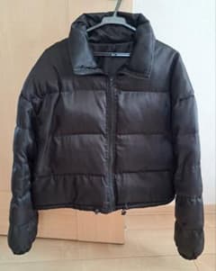 SHEIN ダウンジャケットMサイズ　ブラックのサムネイル
