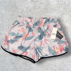 美品【GU SPORTS YAR INC.】 ショートパンツ ランニング　L
