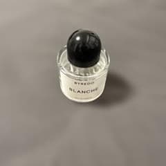 BYREDO BLANCHE 50ml オードパルファムのサムネイル