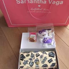 Samantha  Vega 財布とおまけ付きのサムネイル