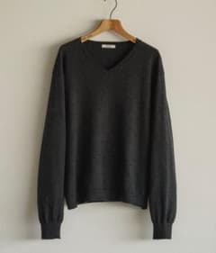 shiun CROPPED V NECK KNIT チャコール Mサイズ - メルカリ