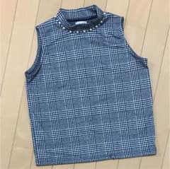 ビジュー付きタンクトップのサムネイル