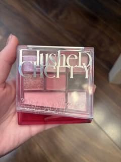 エスポア　Blushed Cherry アイシャドウパレットのサムネイル