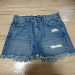 専用☆UNIQLOクラッシュデニムショートパンツのサムネイル