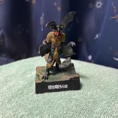 ウルトラ怪獣戯画 夜を蹴ちらせのサムネイル