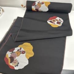 正絹 さくざ紬 別織 小紋 反物 飛び柄 菊 花文様 黒地 長尺 未仕立 証紙付