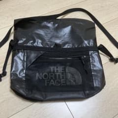 THE NORTH FACE ショルダーバッグ ブラックのサムネイル