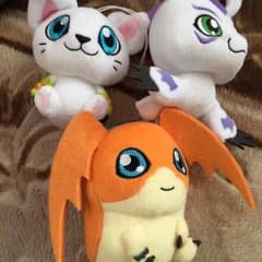 Momo様 デジモン コロっとまんまるぬいぐるみ lov.2 全3種のサムネイル