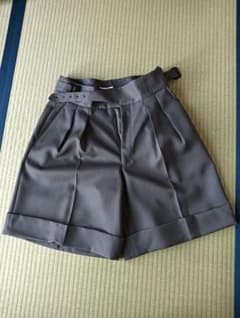 THE RERACS グレー ショートパンツのサムネイル