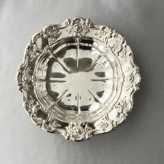 【Towle】薔薇のボウルトレー【シルバープレート】18cm Towle】薔薇のボウルトレー【シルバープレート】18cm - メルカリ