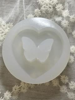 レジン 蝶々 ハートシェイカー モールドのサムネイル