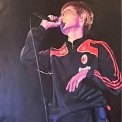 セットアップ　稀少　レア　菅田将暉さん私物　 ジャージ　acミラン セットアップ 稀少 レア 菅田将暉さん私物 adidas ジャージ acミラン
