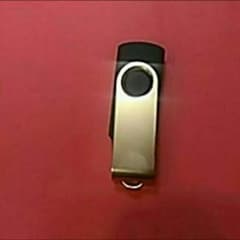 USBメモリ 32GBのサムネイル