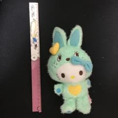 キティちゃん ぬいぐるみのサムネイル