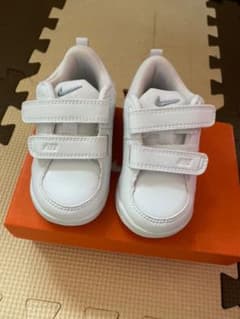 anpanman様専用　NIKE 11cmのサムネイル