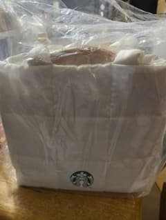 スターバックス　2023 福袋のサムネイル