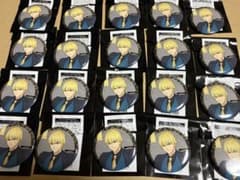 Fate strange Fake 缶バッジ ギルガメッシュ 20個セット - メルカリ