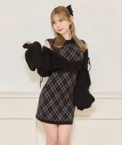 え*1様 apres jour レイヤード風ニットワンピースのサムネイル