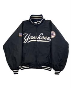 qsssyさん着用　New York Yankees スタジアムジャケットのサムネイル