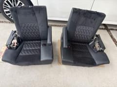自動車用シート 左右セット ブラック（アルファード30前期）のサムネイル