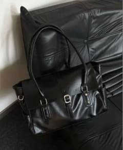 ロンさん専用　ブラック フェイクレザー ショルダーバッグのサムネイル