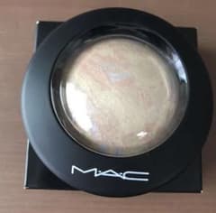 M・A・C ミネラライズ スキンフィニッシュのサムネイル