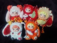Darlym ダリン　新年あけましておめでとうシリーズぬいぐるみのサムネイル
