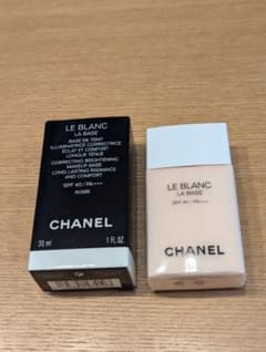 Nさん専用【新品未使用】LE BLANC LA BASE 30mlのサムネイル