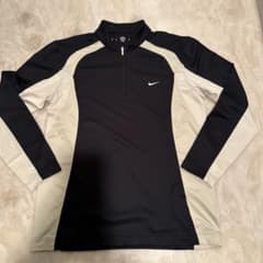NIKEのサムネイル