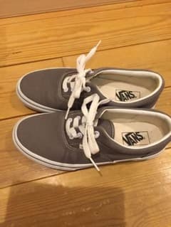 VANS クラシックラインのアイコンモデルのサムネイル
