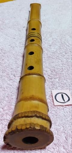 中古品*①割れあり尺八本体 竹製 5穴 - メルカリ