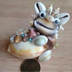 貝殻シーサー☆ハンドメイドのサムネイル