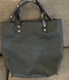 黒 編み込みデザイン ショルダーバッグのサムネイル
