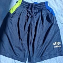 umbro 半ズボン 140cm 黒/青/黄緑のサムネイル