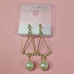 イヤリング トライアングルのサムネイル