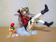 감성 브릴리언트 파크 센토 이스즈 1/8 완성품 피규어