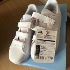 adidas スニーカー 19cm ホワイト/ピンクのサムネイル