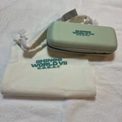 SHINee WORLD VII E.S.S.A.Y グローバルパッケージお土産 - メルカリ