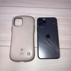 iPhone11pro 256GB(おまけ付き)のサムネイル
