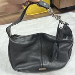 COACH レザー ショルダーバッグ ブラック タッセルのサムネイル