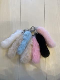ふわふわ ファーキーホルダー 7色セットのサムネイル