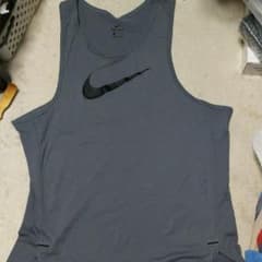 NIKE  タンクトップのサムネイル