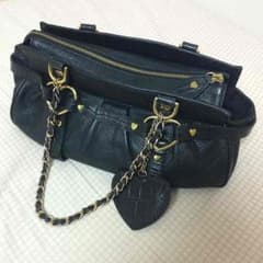 サマンサタバサ 黒色バッグのサムネイル