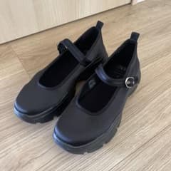 ZARA メリージェーン 厚底スニーカー ブラック 37のサムネイル
