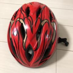 子供用のヘルメットです。のサムネイル
